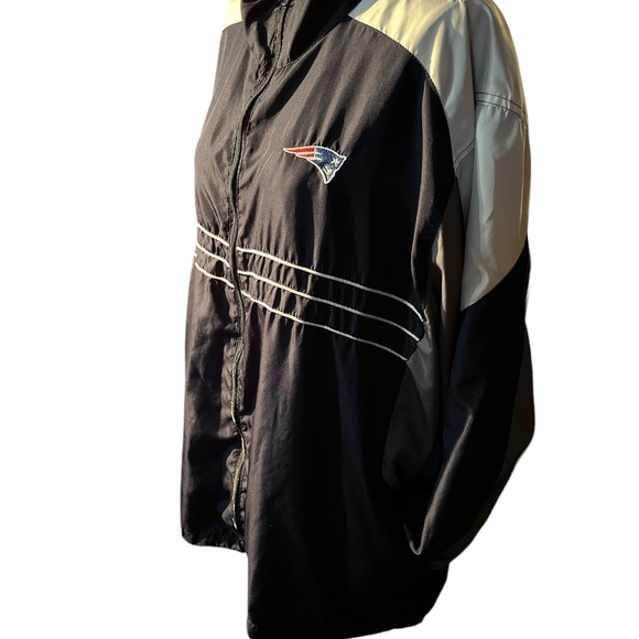 NFL Apparel Reebok SI New England Patriots Full Zip Windbreaker Jacket XXL - Picture 2 of 6